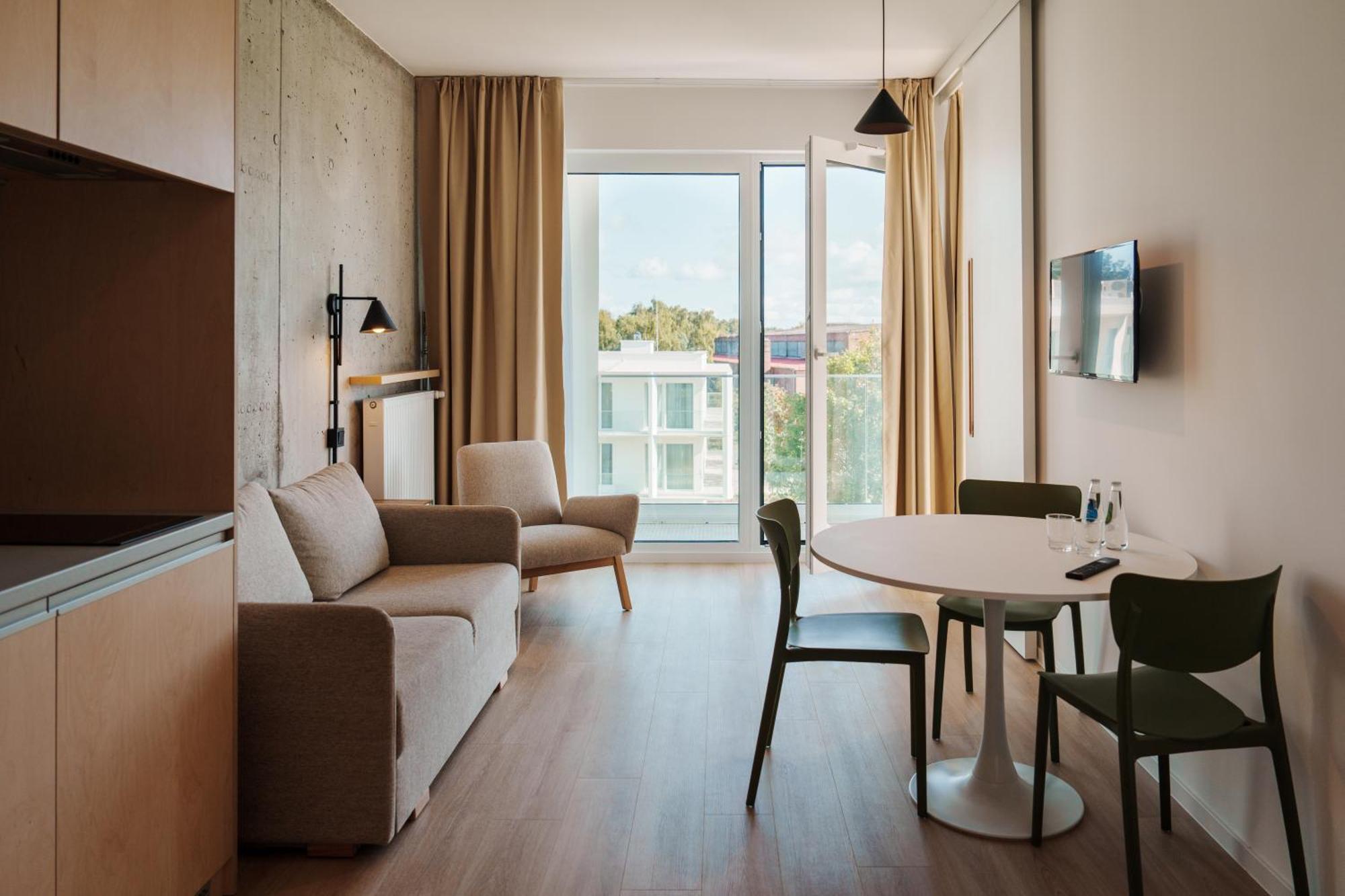 ميلنو Hotel Arche Fabryka Samolotow W Mielnie المظهر الخارجي الصورة